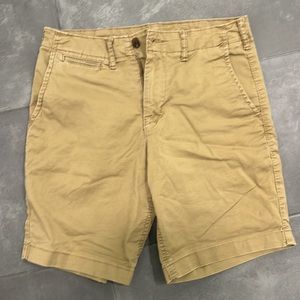AE flex 7” men’s lived in khaki short size 28